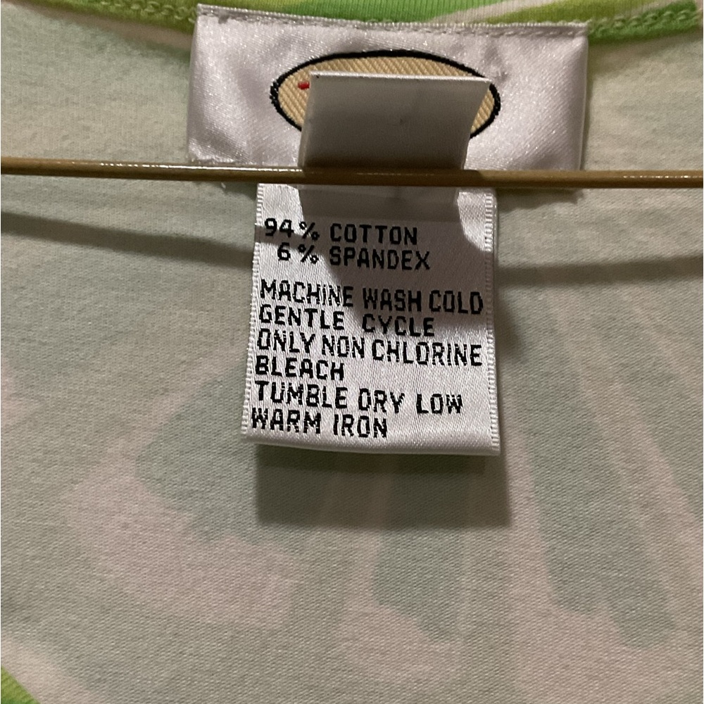 Green lime slices pattern vneck T-shirt - Picture 4 of 8